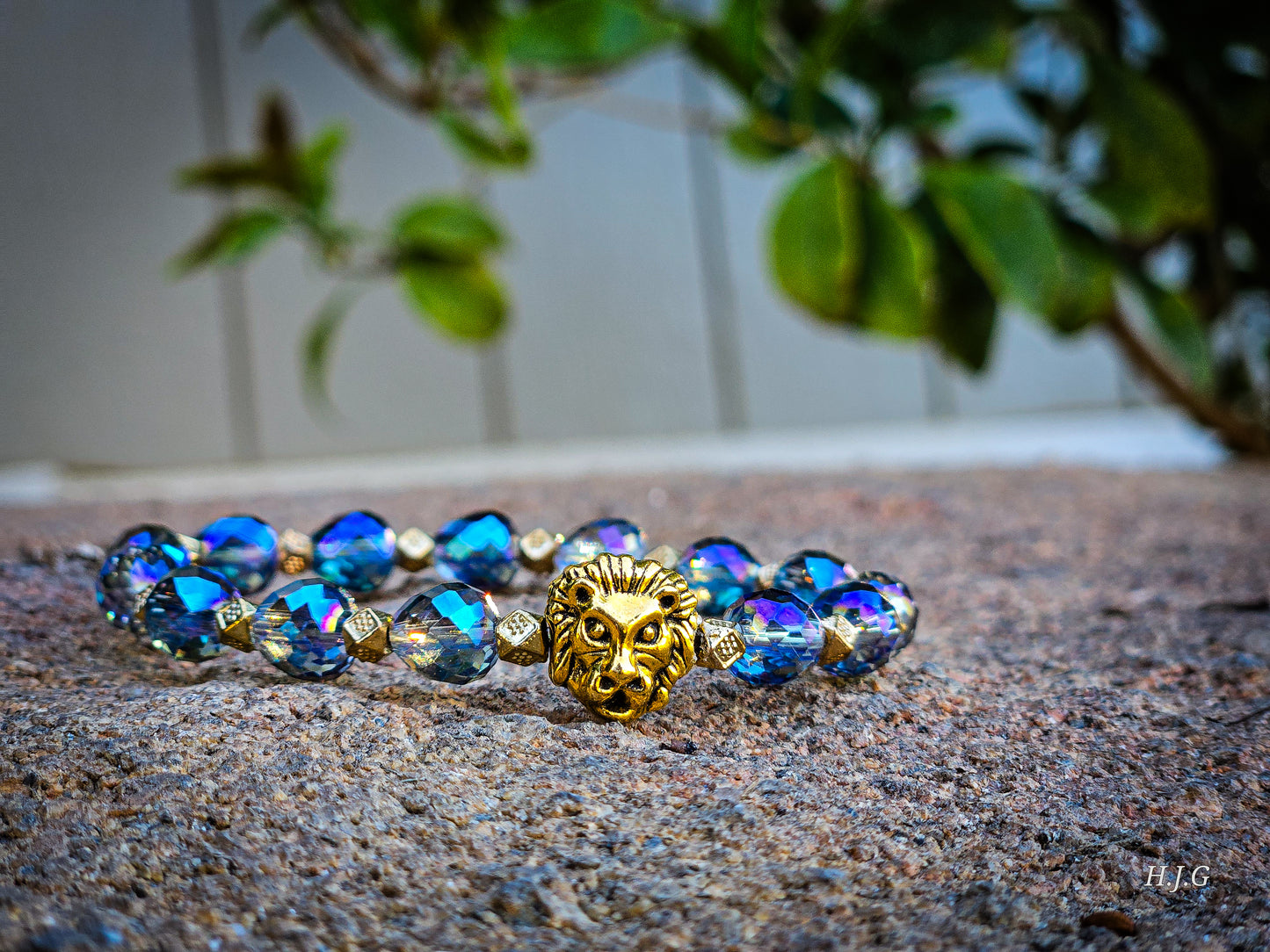 Beaded Bracelet Lion Charm