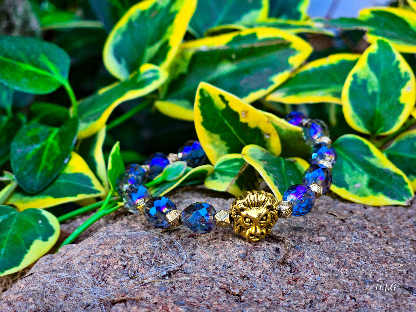 Beaded Bracelet Lion Charm