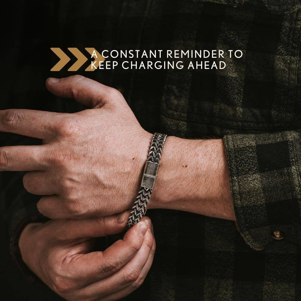 The Hero Company- Knight's Creed BELIEVE Credo Bracelet: Helps Pair Veterans with Service or Shelter Dogs- Faire