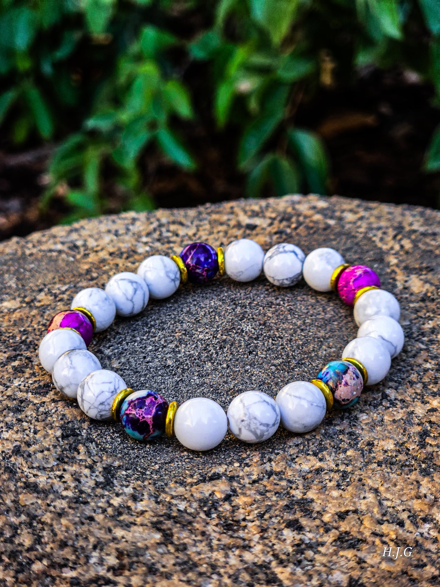 Howlite & Sea Sediment Jasper Beaded Bracelet